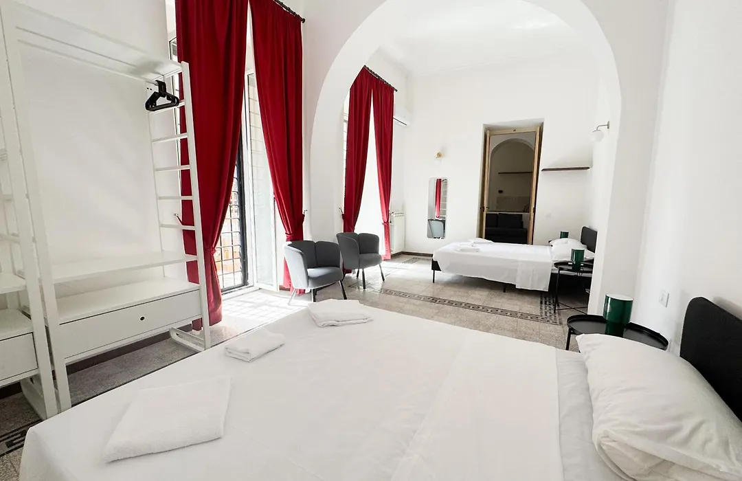 Sant'Onofrio Boutique Apartment-1
